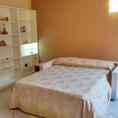 Apartamento Bilocale In Centro Borgosesia